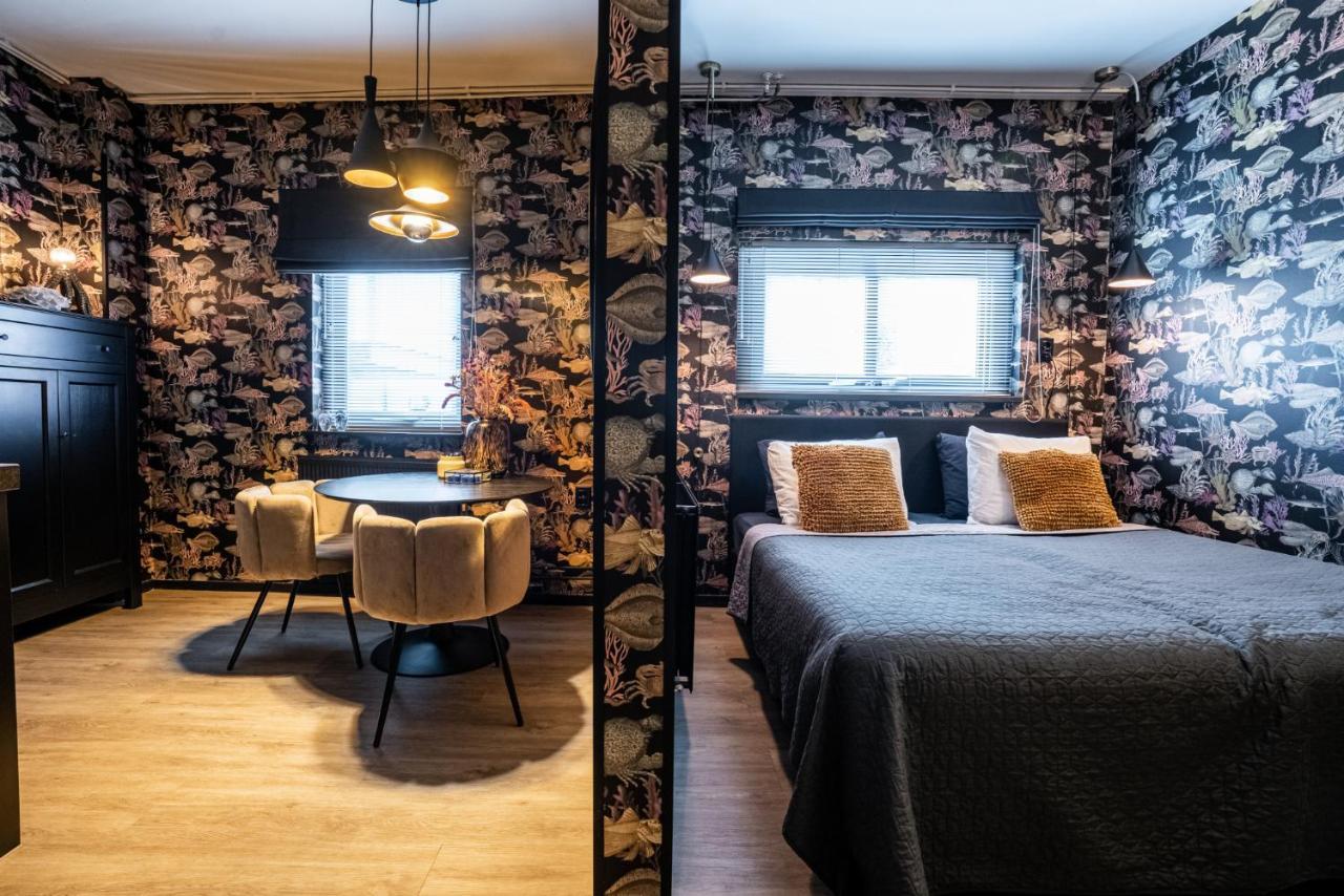 Cosy Aquarium For A Couple Or Friends Groninga